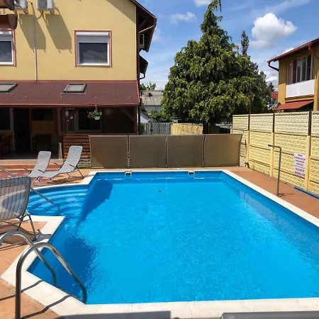 Apartment Belo Ueduelohaz*** Hajduszoboszlo